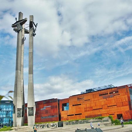 Friendly Place Doki Гданск Екстериор снимка